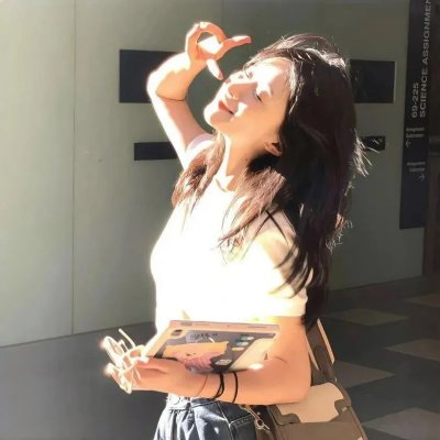 艾米丽·布莱尔的秘密